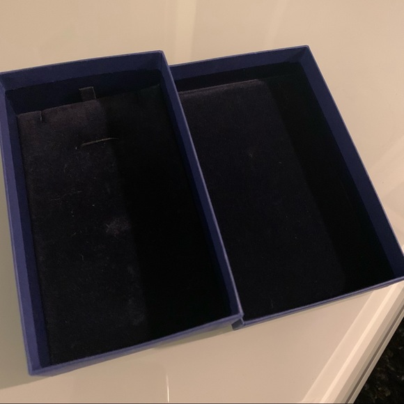 Swarovski Necklace - Pale Blue Crystal Pendant - Picture 6 of 8